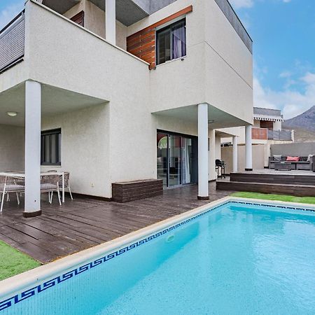 Casa Independiente Con Piscina Privada 아데제 외부 사진