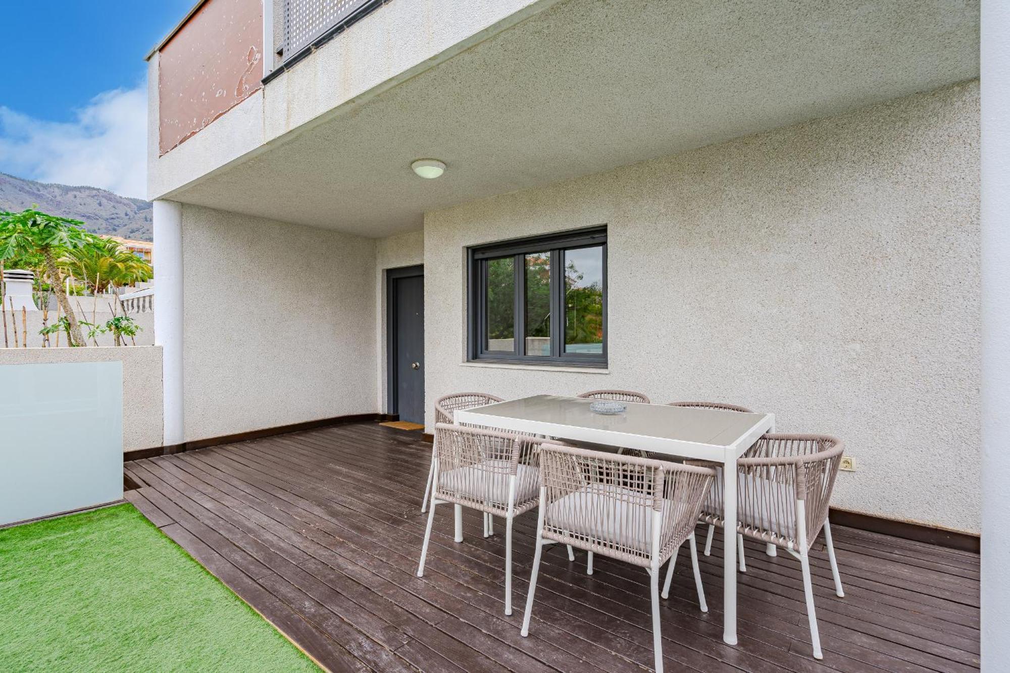Casa Independiente Con Piscina Privada 아데제 외부 사진