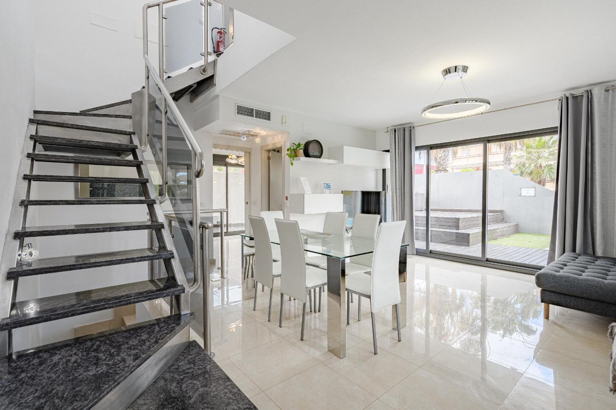 Casa Independiente Con Piscina Privada 아데제 외부 사진