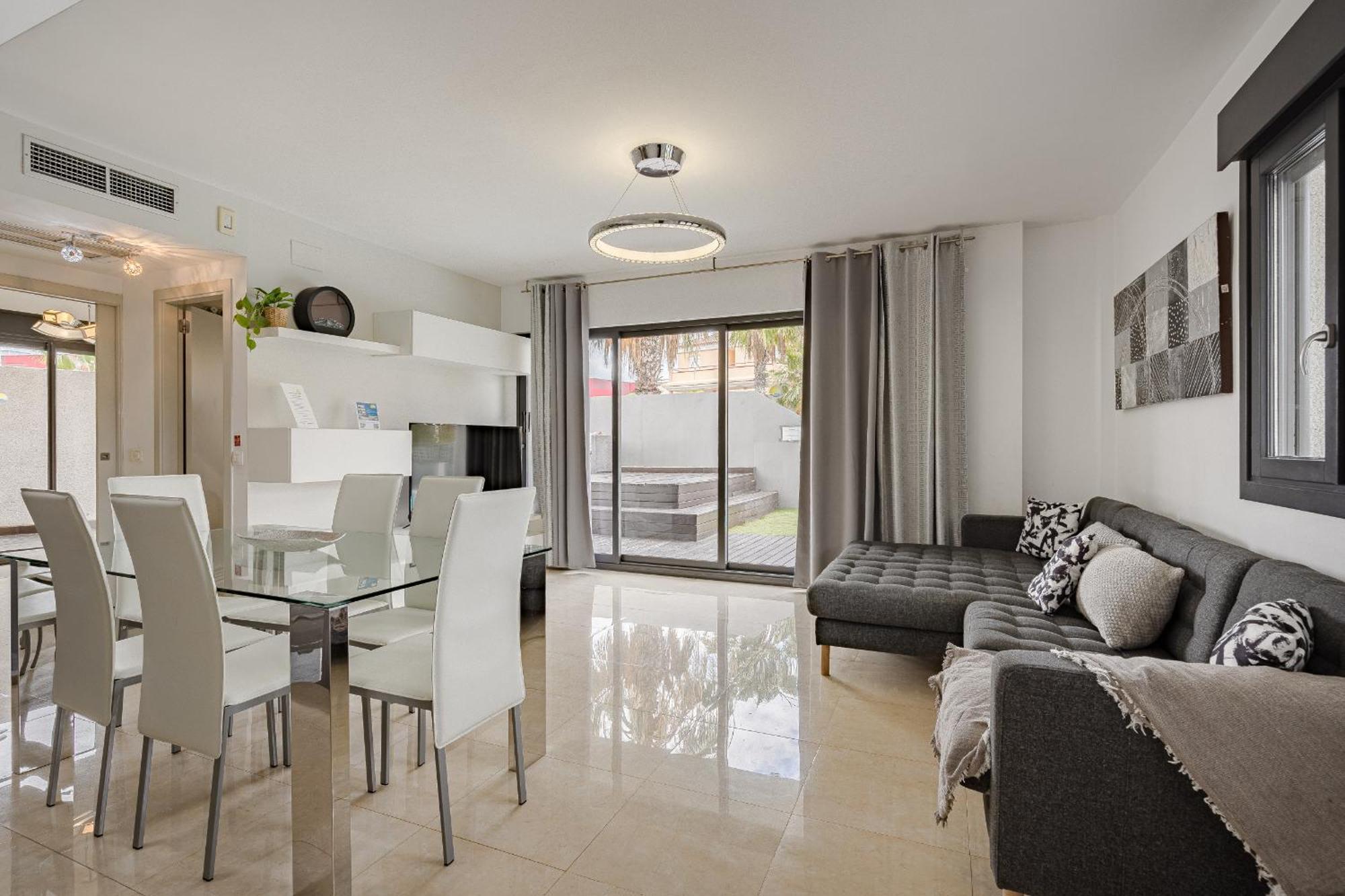 Casa Independiente Con Piscina Privada 아데제 외부 사진