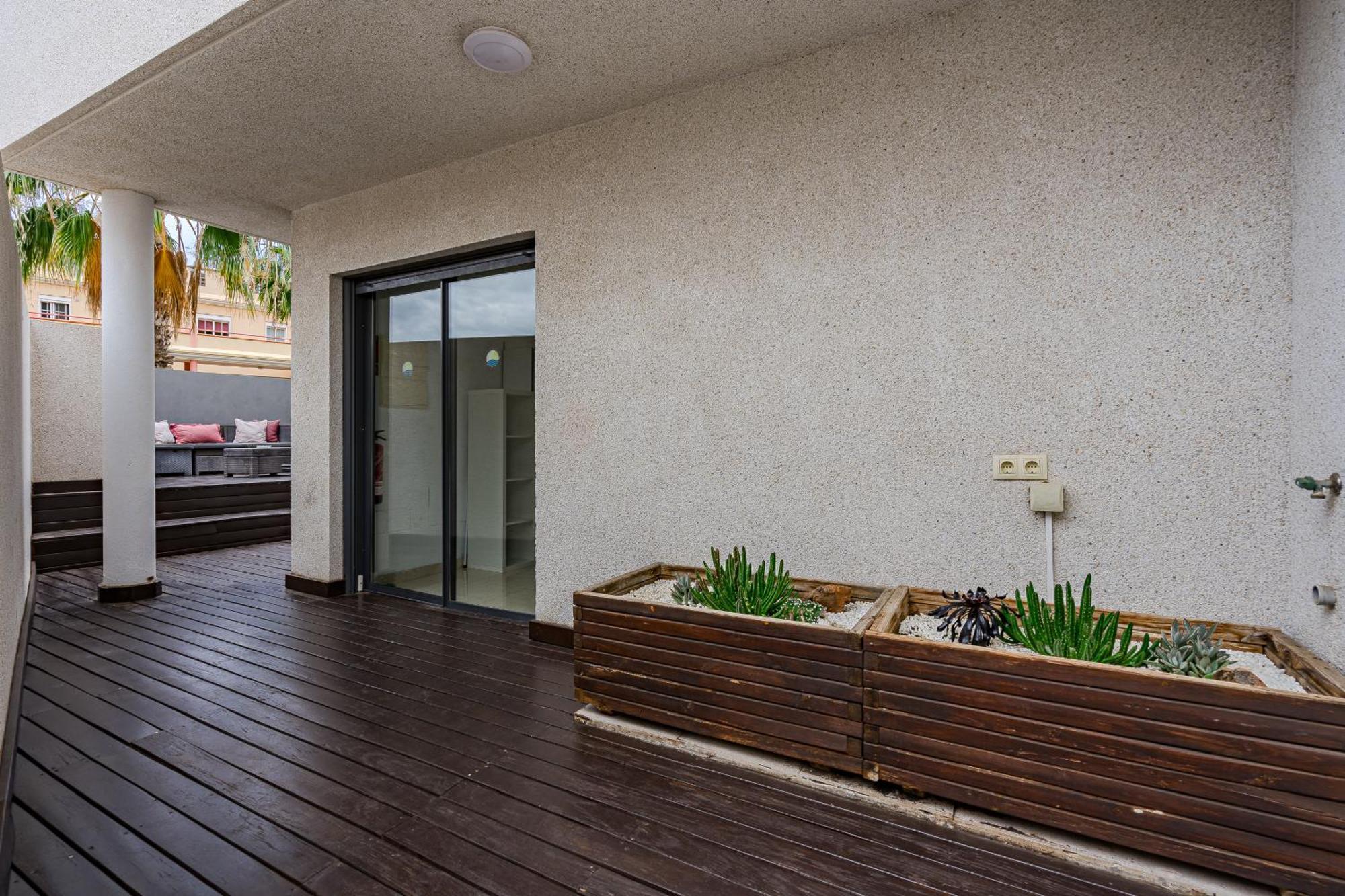 Casa Independiente Con Piscina Privada 아데제 외부 사진